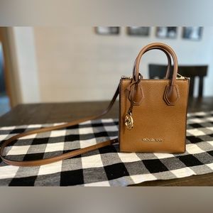 Mini cross body purse
